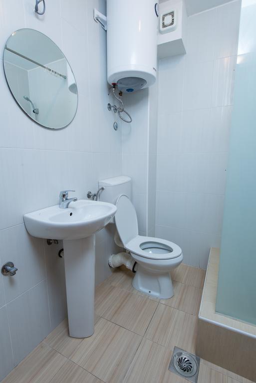 Apartments Mtv Петровац Экстерьер фото